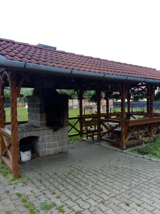 Ibolya-Imola Bed and Breakfast Praid Εξωτερικό φωτογραφία